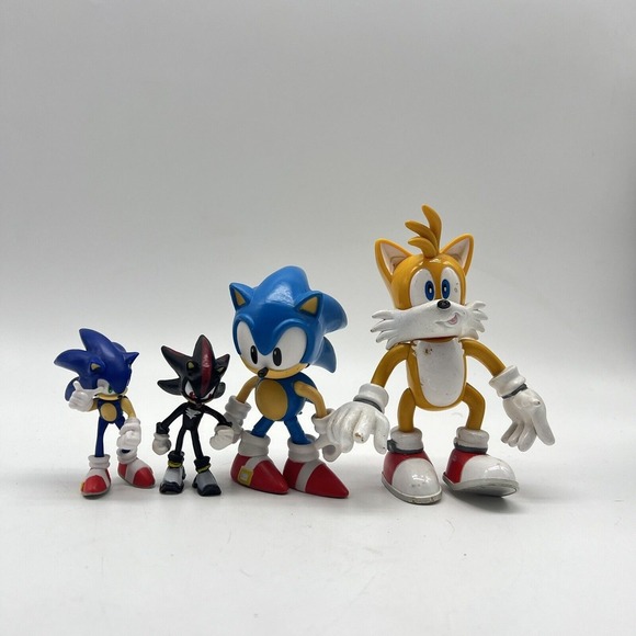 Other - Sonic The Hedgehog Action Figure Toy Lot Of 3‎ Shadow Sonic Tails Missing Tail
